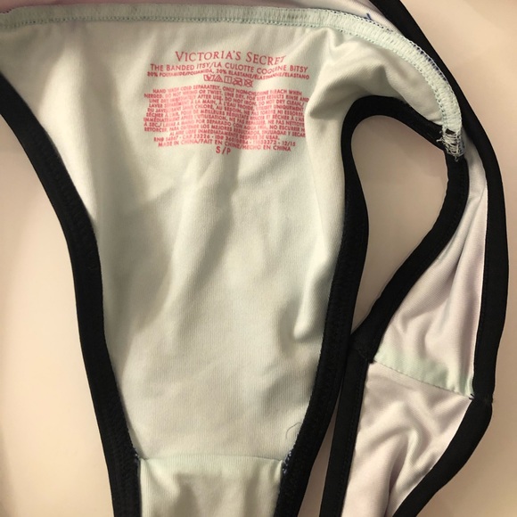 Victoria’s Secret bikini - Picture 4 of 4